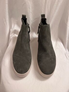 Toms Olive Green Suede Zip Ankle Sneakers